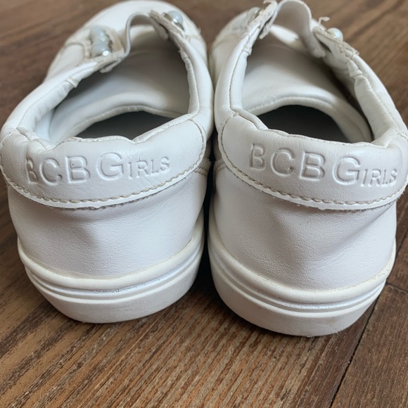 Bcbg girls size 2 white with silver PREOWNED - Picture 9 of 10